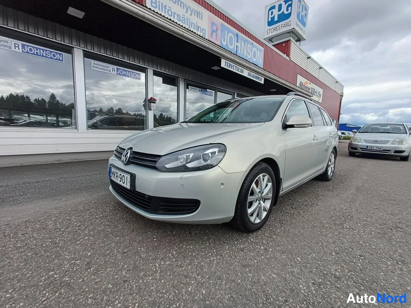 Volkswagen Golf Variant Comfortline BlueMotion 2012