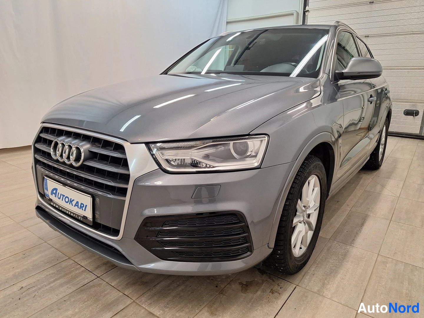 Audi Q3 Business 1,4 TFSI COD S tronic 2017