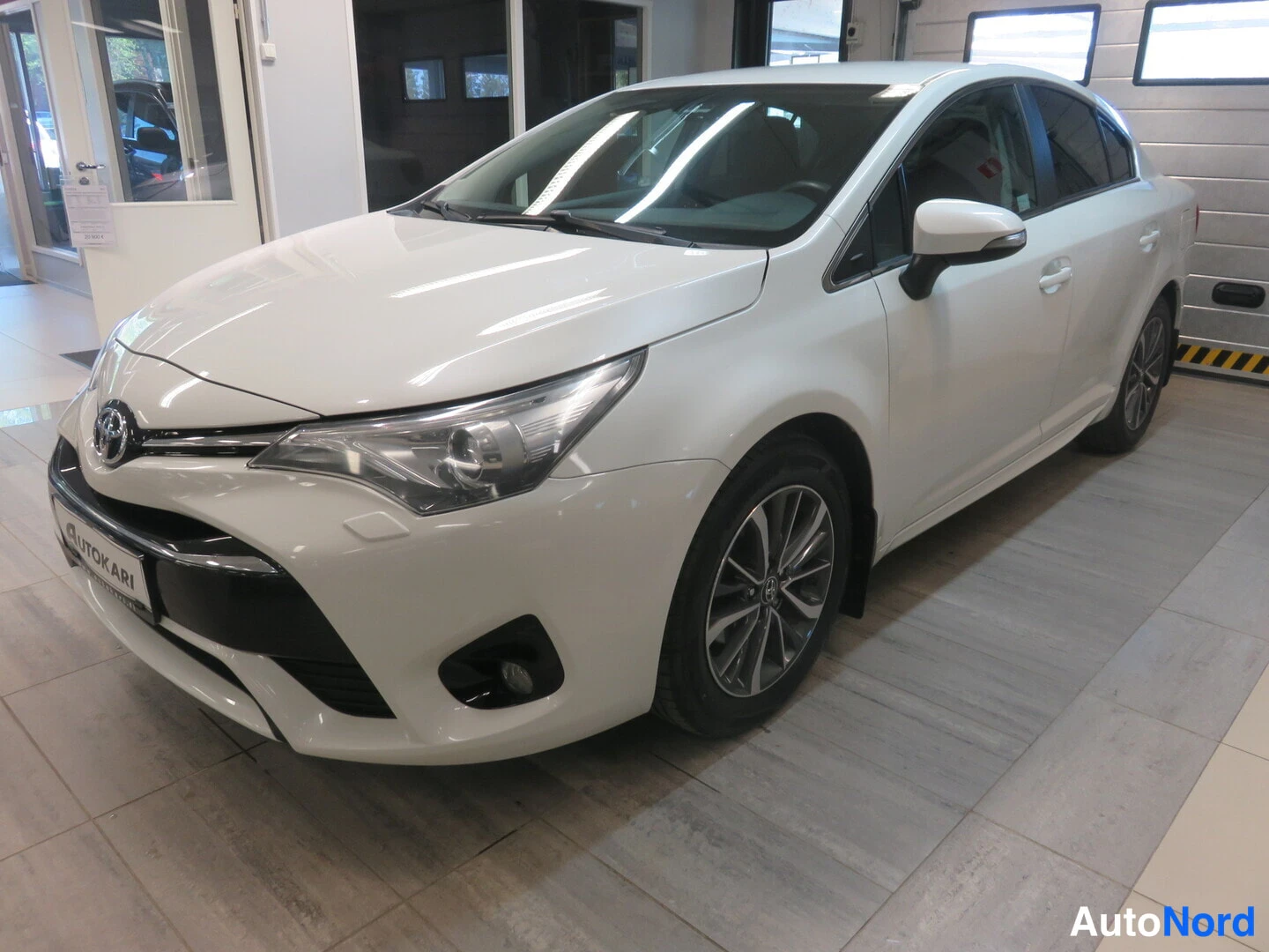 Toyota AVENSIS
