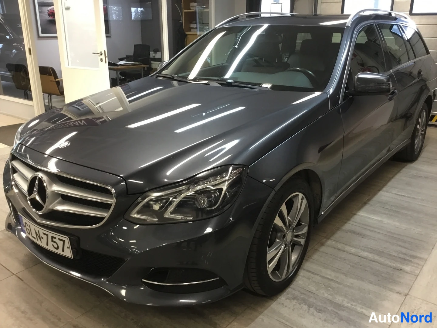Mercedes-Benz E 250 BlueTec T 4Matic Premium Business 2015