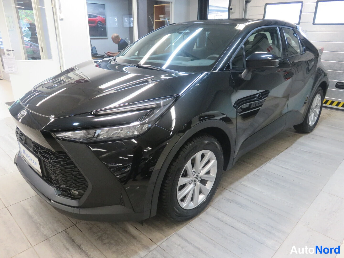 Toyota C-HR 2,0 Plug-in Hybrid 2025