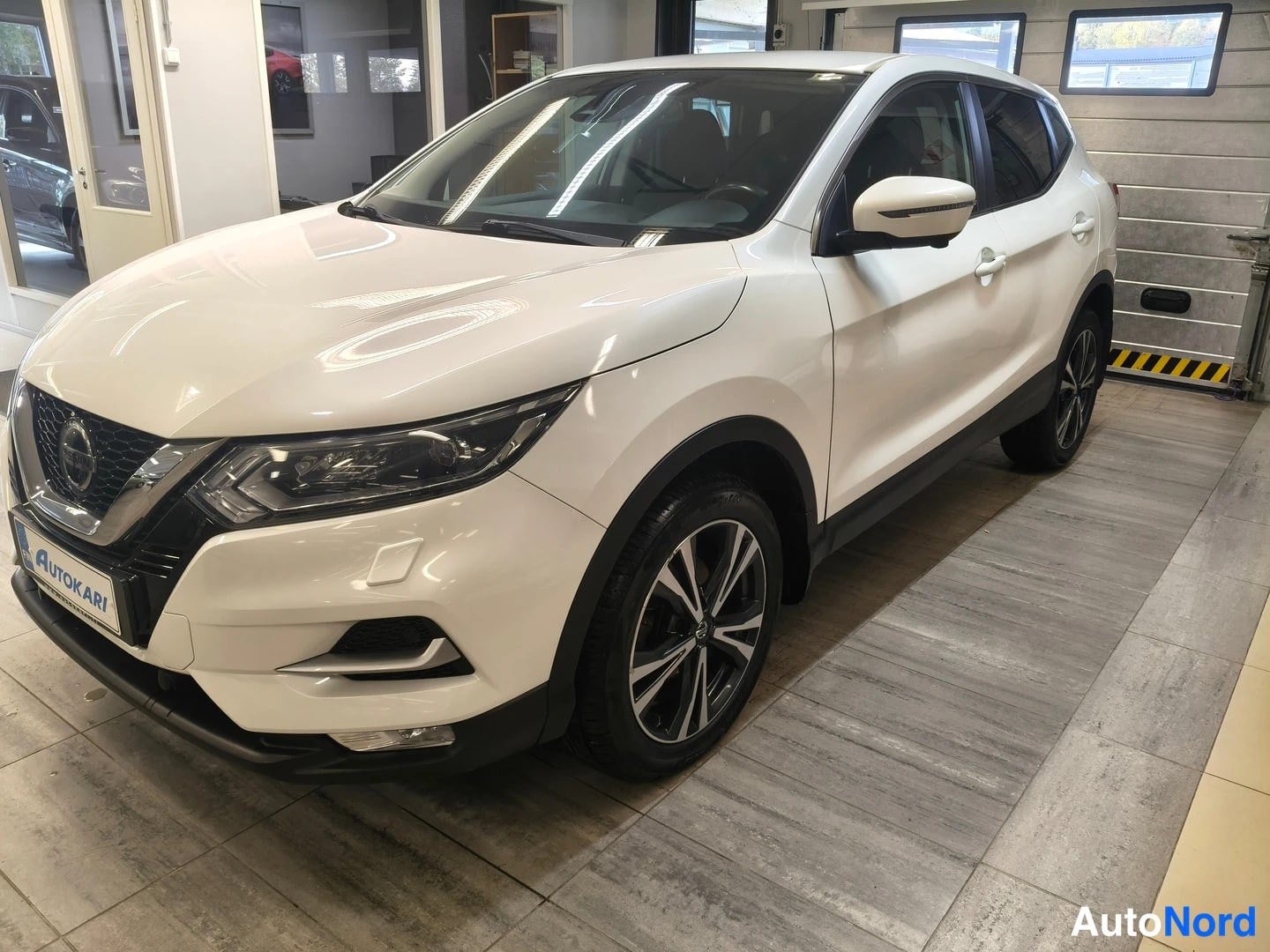 Nissan Qashqai DIG-T 140 N-Connecta LED Business 2020