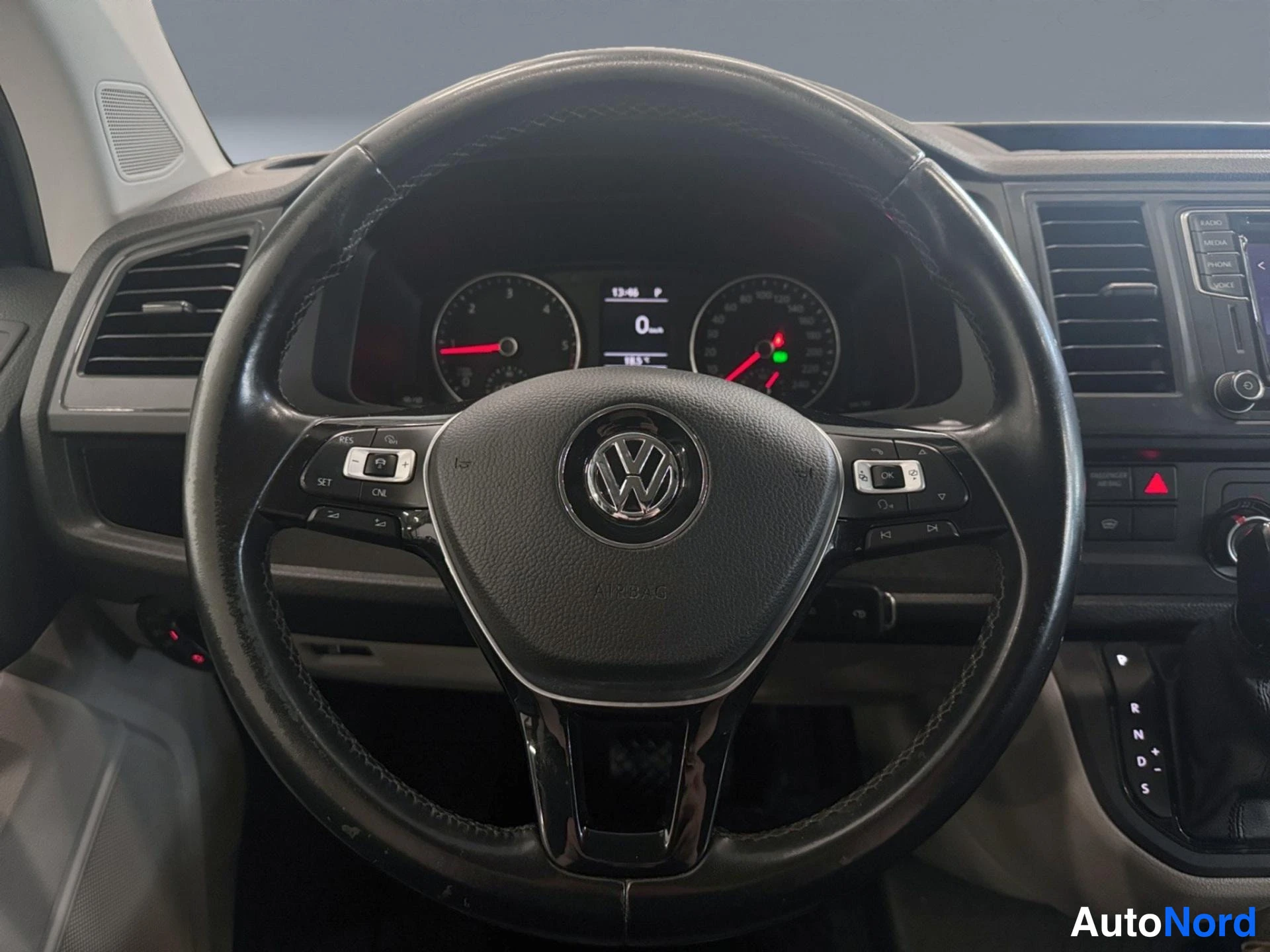 Volkswagen Transporter 2,0 TDI 4Motion DSG 2017