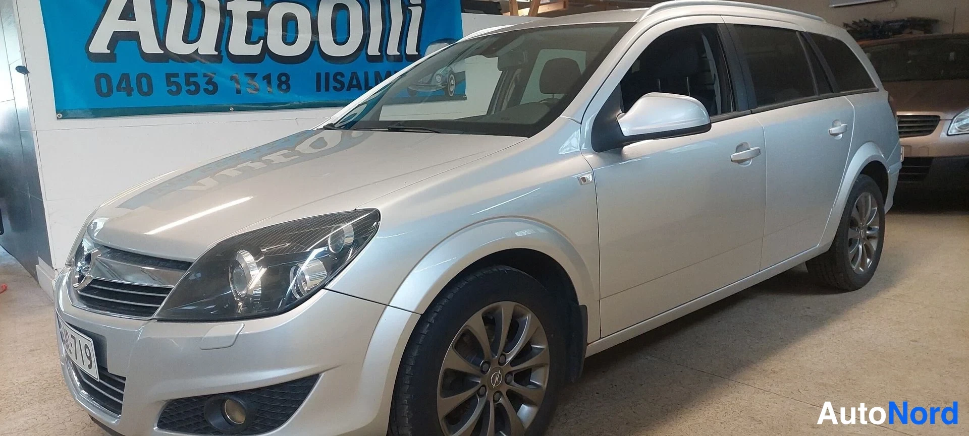 Opel Astra 1.6 STW 2011