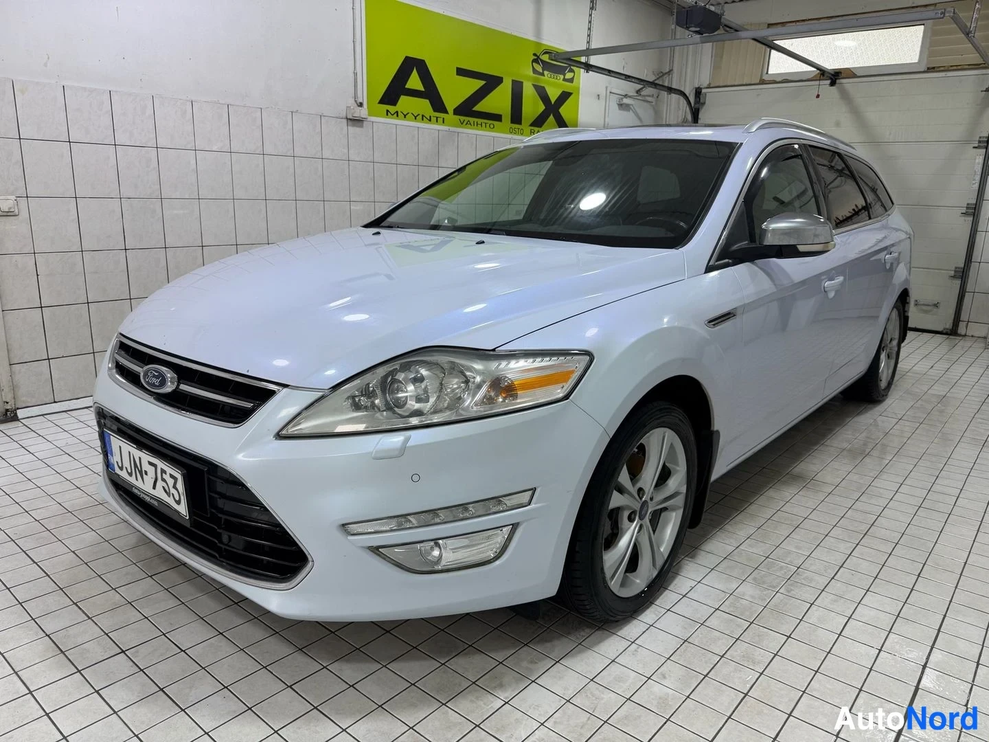 Ford Mondeo 2,0 TDCi PowerShift Titanium Business 2015