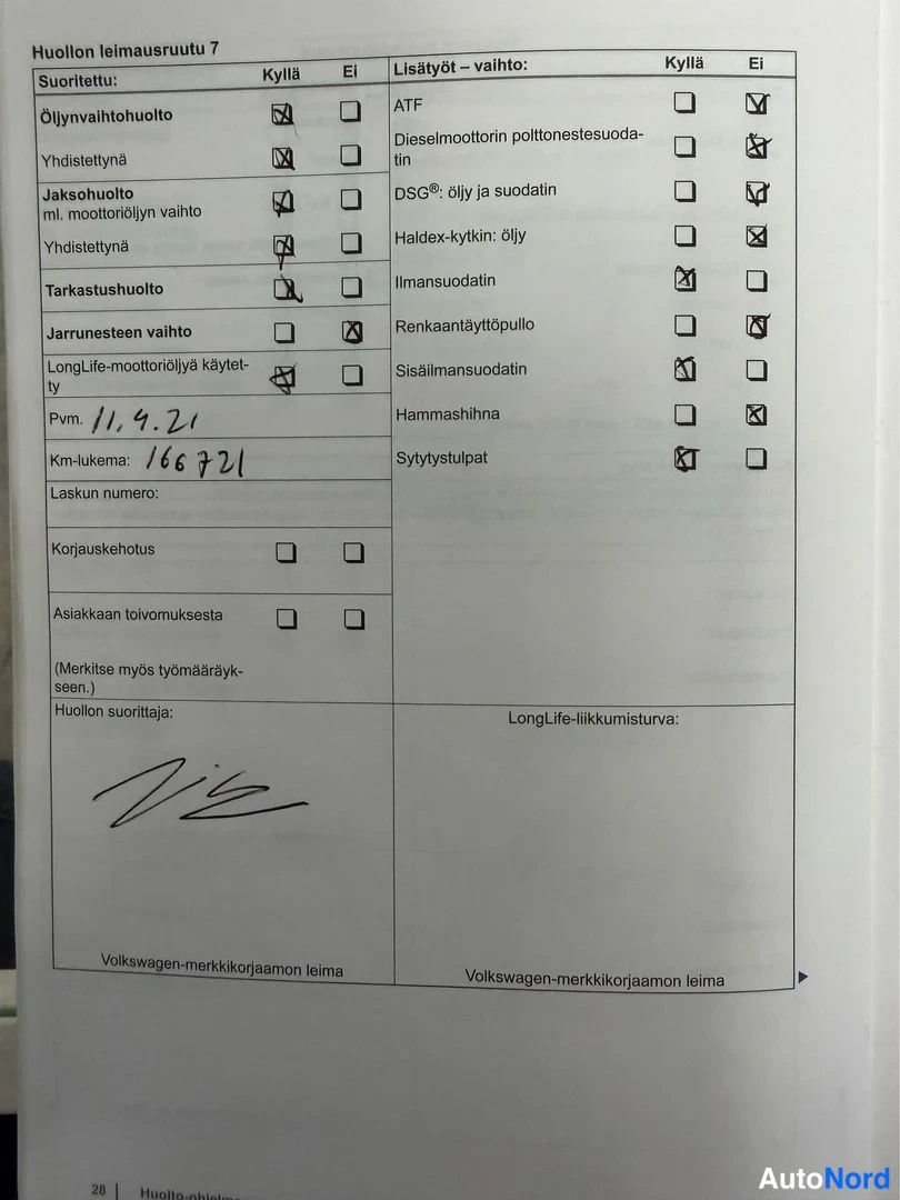 Muu: Huoltokirjan leimausrutu 7: öljynvaihtohuolto ja tarkastushuolto rastitettu, päiväys 11.4.21, km-lukema 166721, allekirjoitus huollon suorittajana.