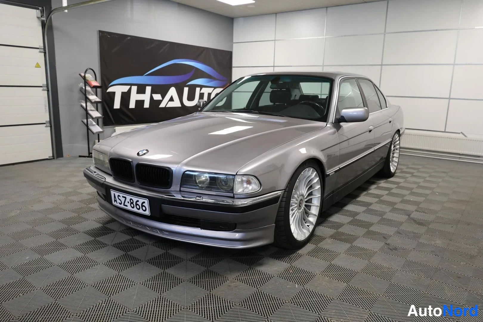BMW 735 1997