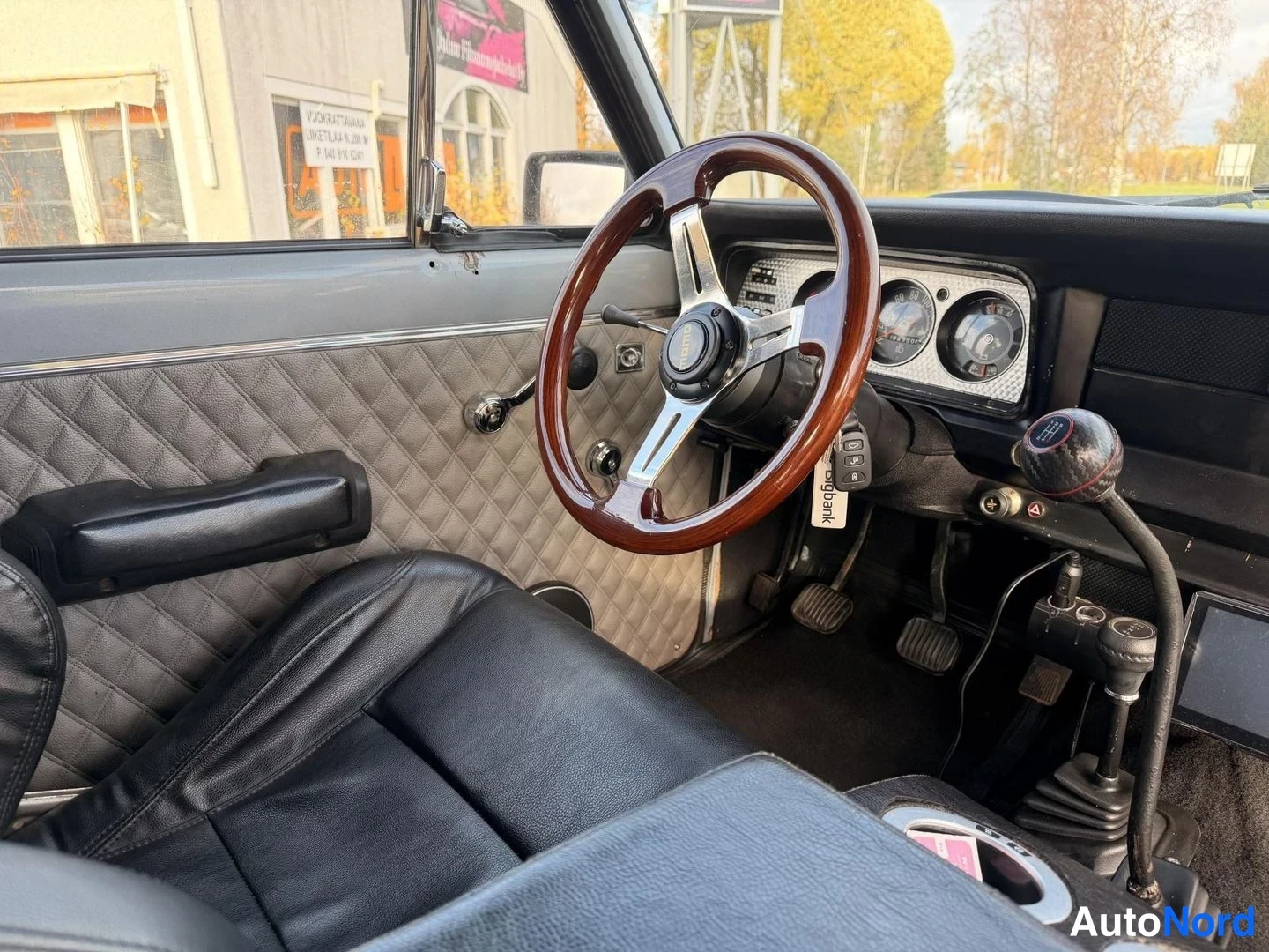 Harmaa Jeep Cherokee 1982, kuva 9