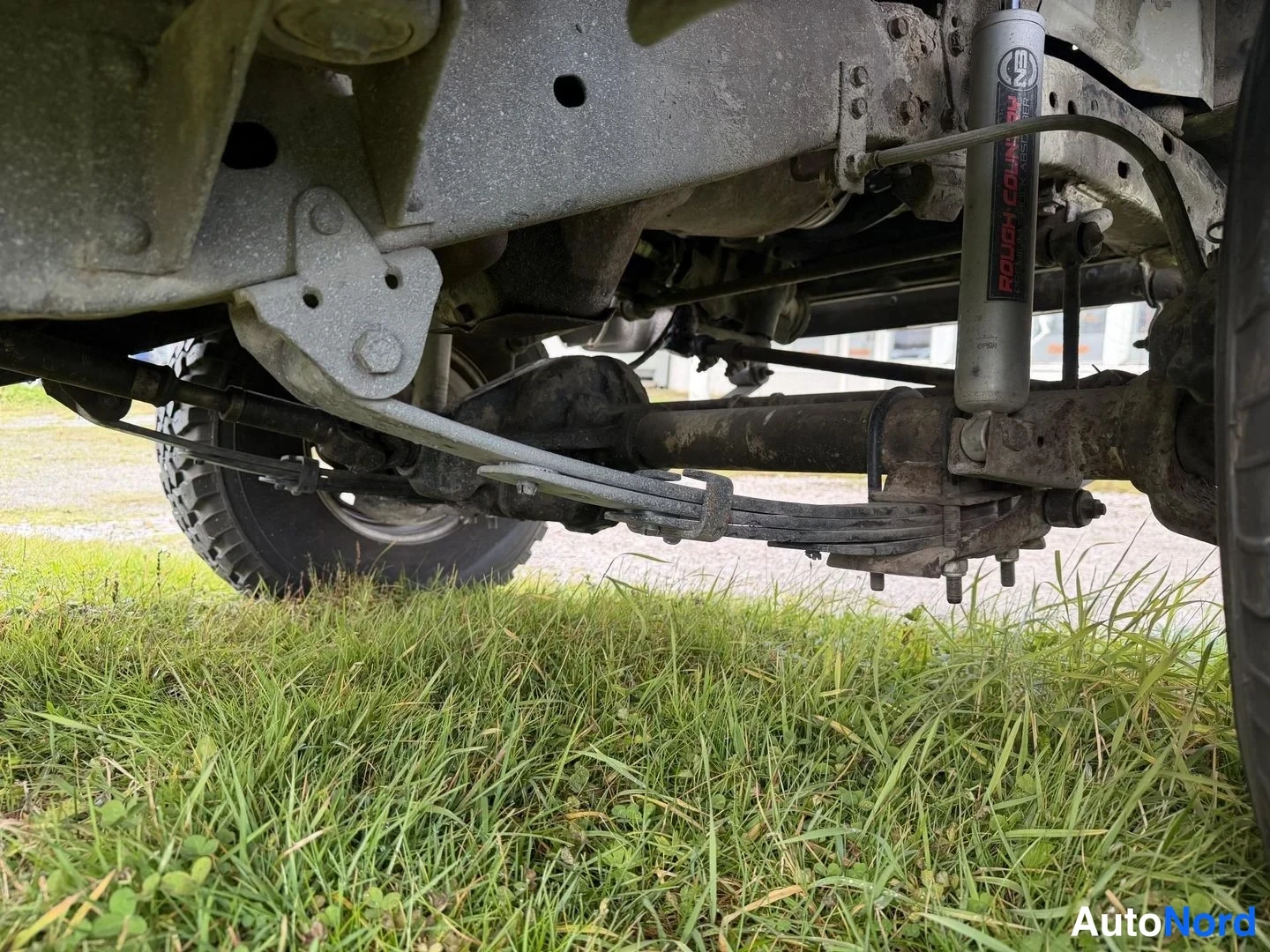 Harmaa Jeep Cherokee 1982, kuva 16