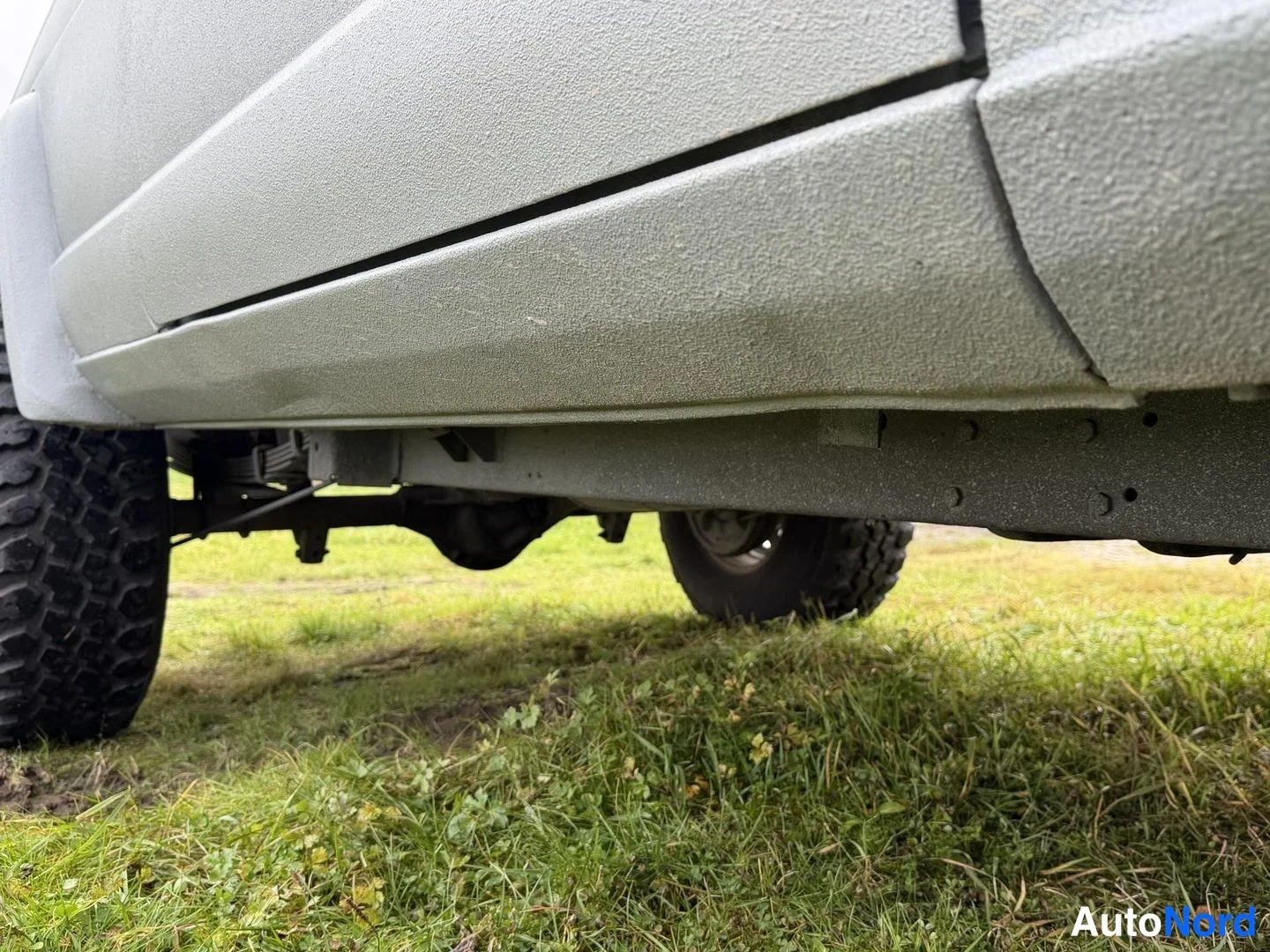 Harmaa Jeep Cherokee 1982, kuva 17