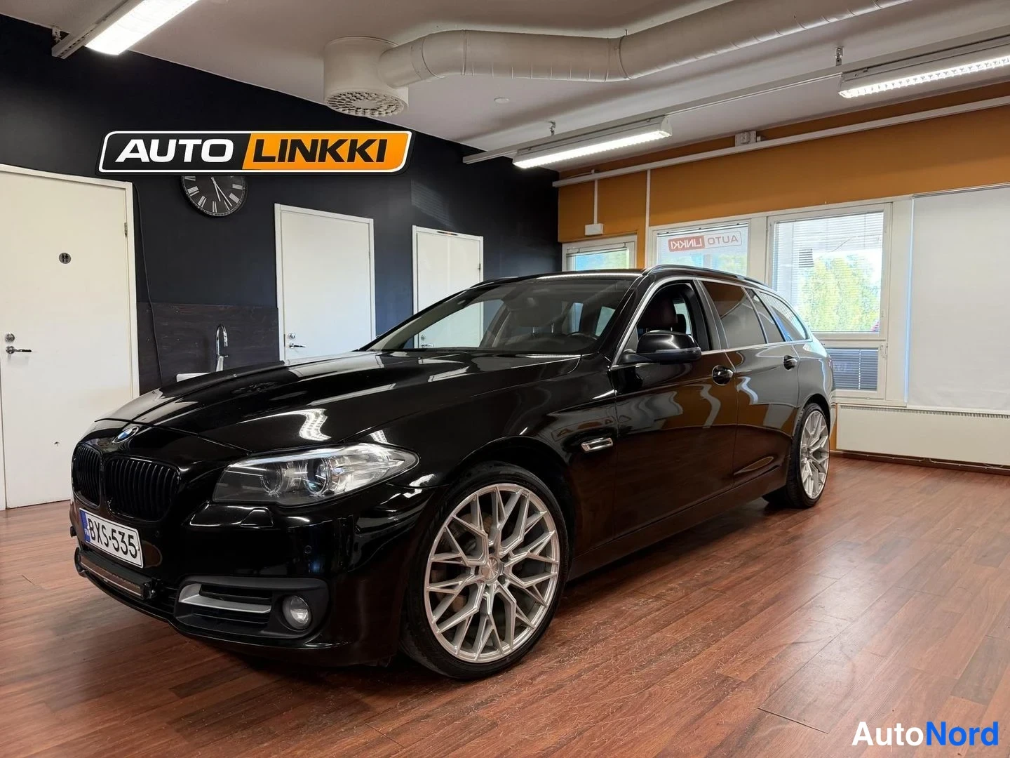BMW 520d xDrive Touring Business 2016