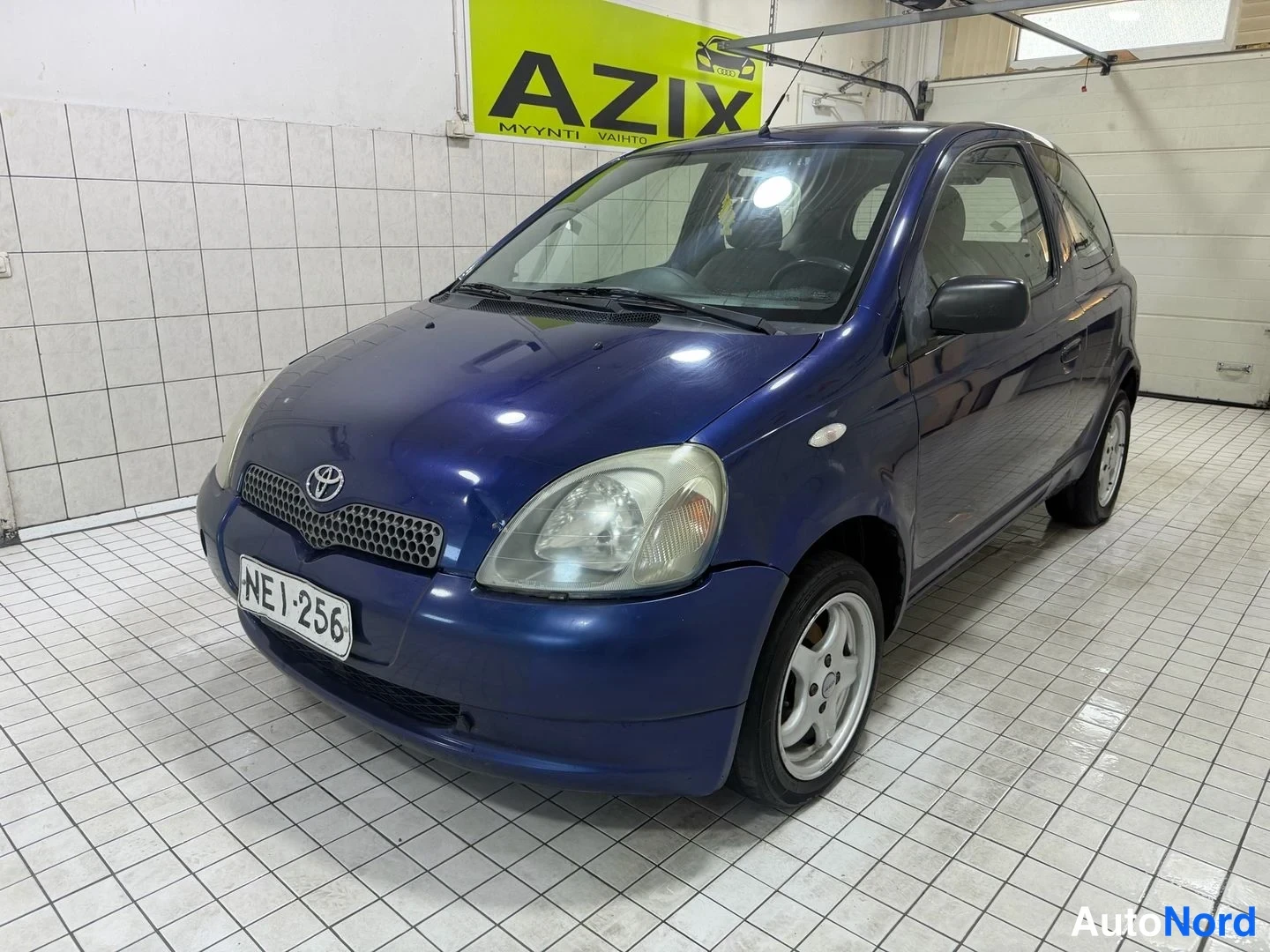 Toyota Yaris 2001