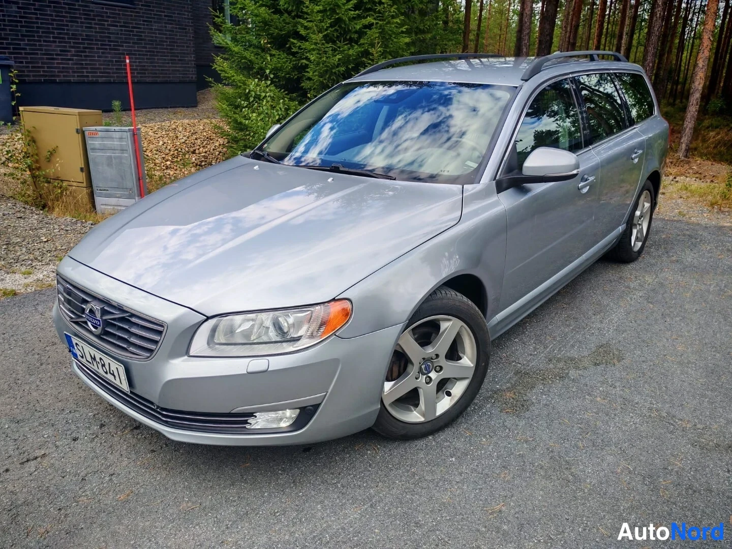 Volvo V70 D4 AWD Momentum Edition 2014