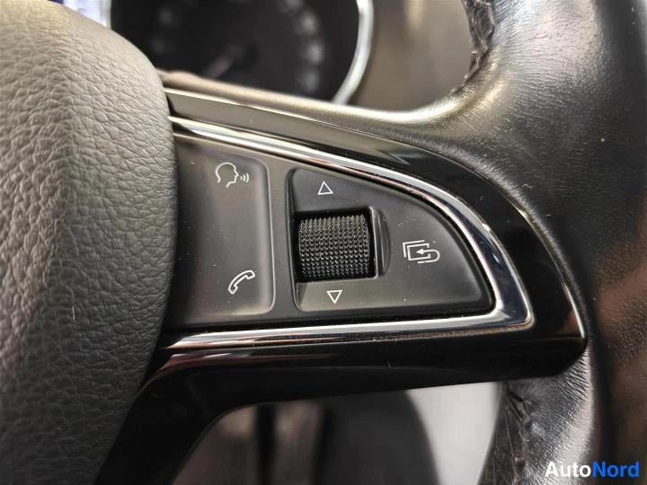 Sininen Skoda Yeti 2016, yksityiskohta, kuva 16