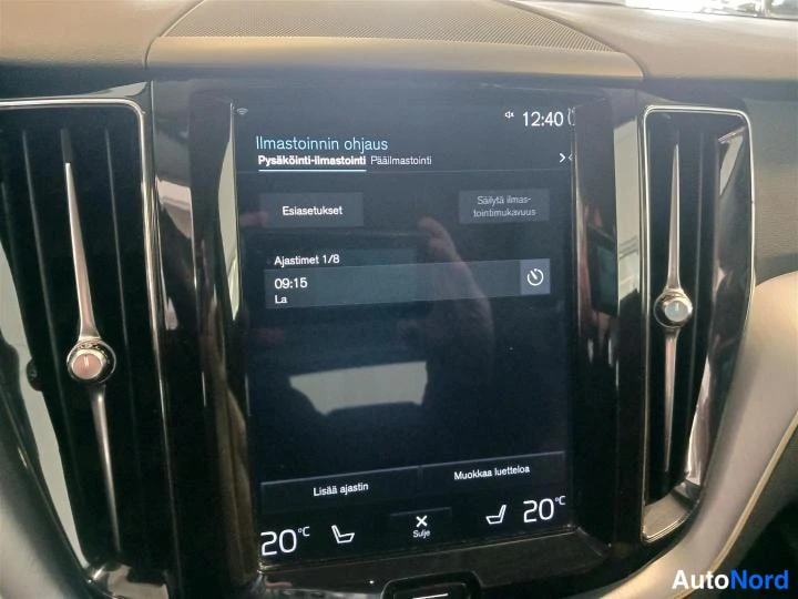 Harmaa Volvo XC60 2018, yksityiskohta, kuva 16