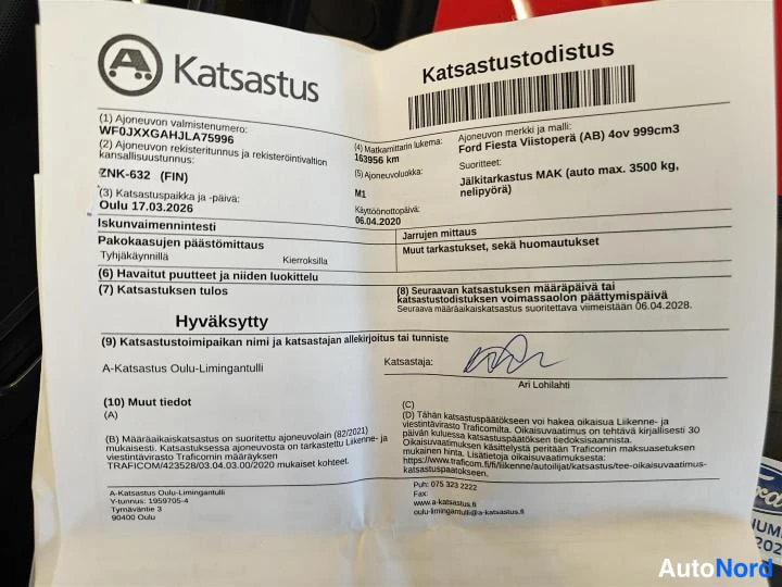 Punainen Ford Fiesta 2020, kuva 28