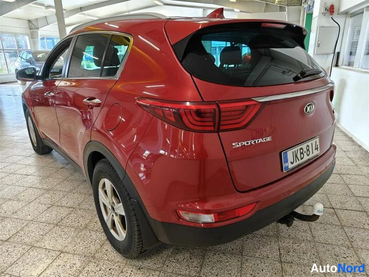 Punainen Kia Sportage 2016, takaviisto, kuva 5