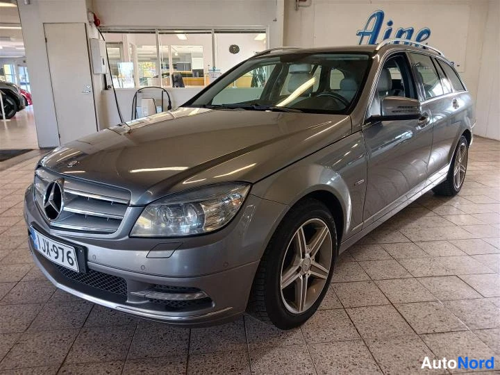 Mercedes-Benz C 220 CDI BE T A Premium Business 2011