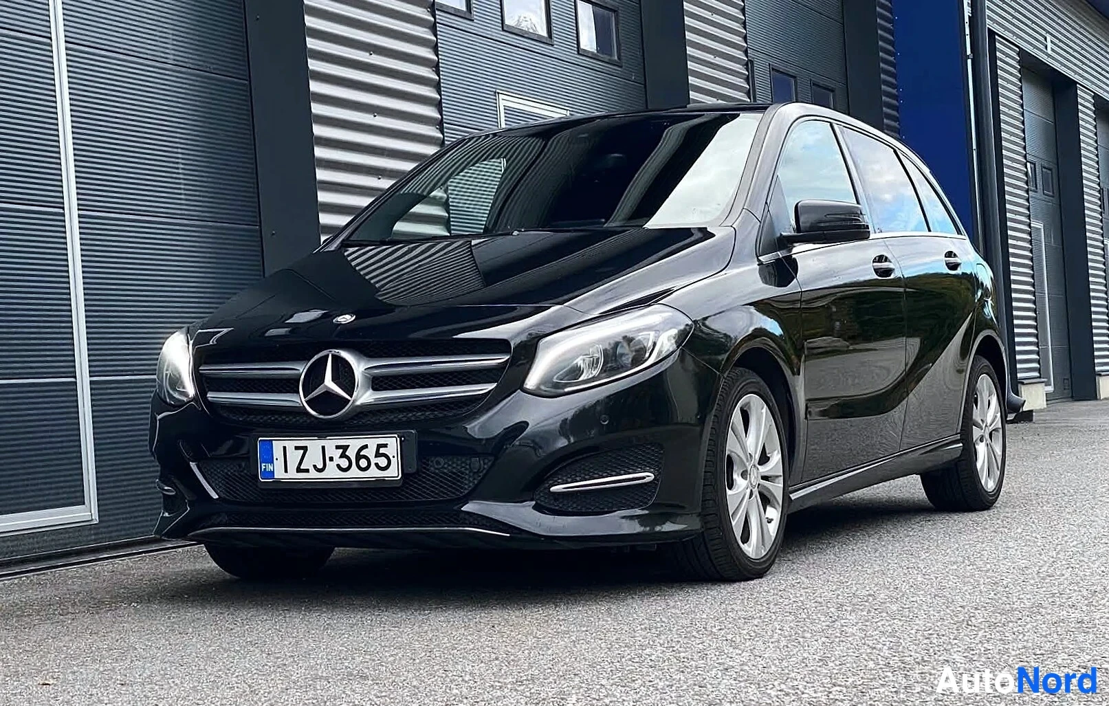 Mercedes-Benz B 200 d A Premium Business 2017