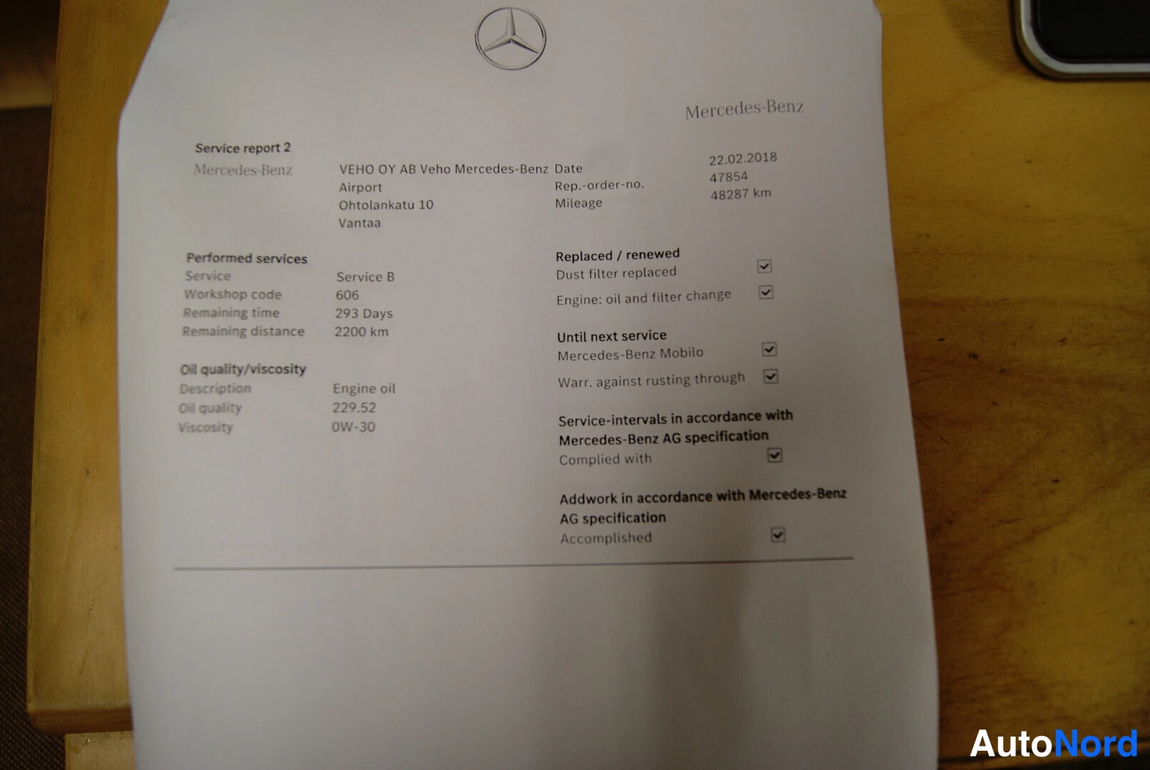 Asiakirja: Mercedes-Benz huoltoraportti (Service report 2) päiväyksellä 22.02.2018 ja ajomitalla 48287 km.
