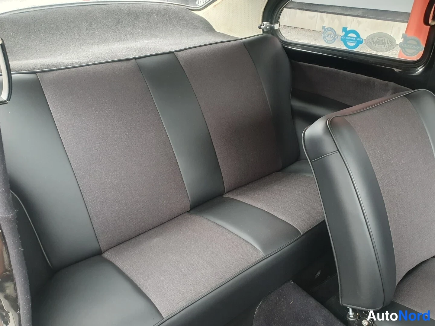 Musta Volvo 544 1962, kuva 13