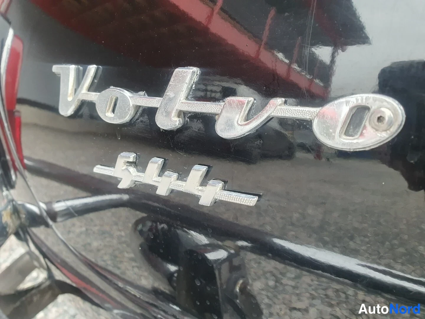 Musta Volvo 544 1962, takaa, kuva 7