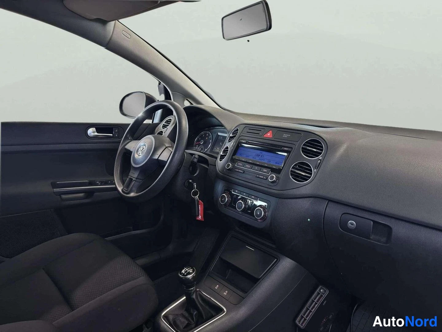 Musta Volkswagen Golf Plus 2010, kuva 17