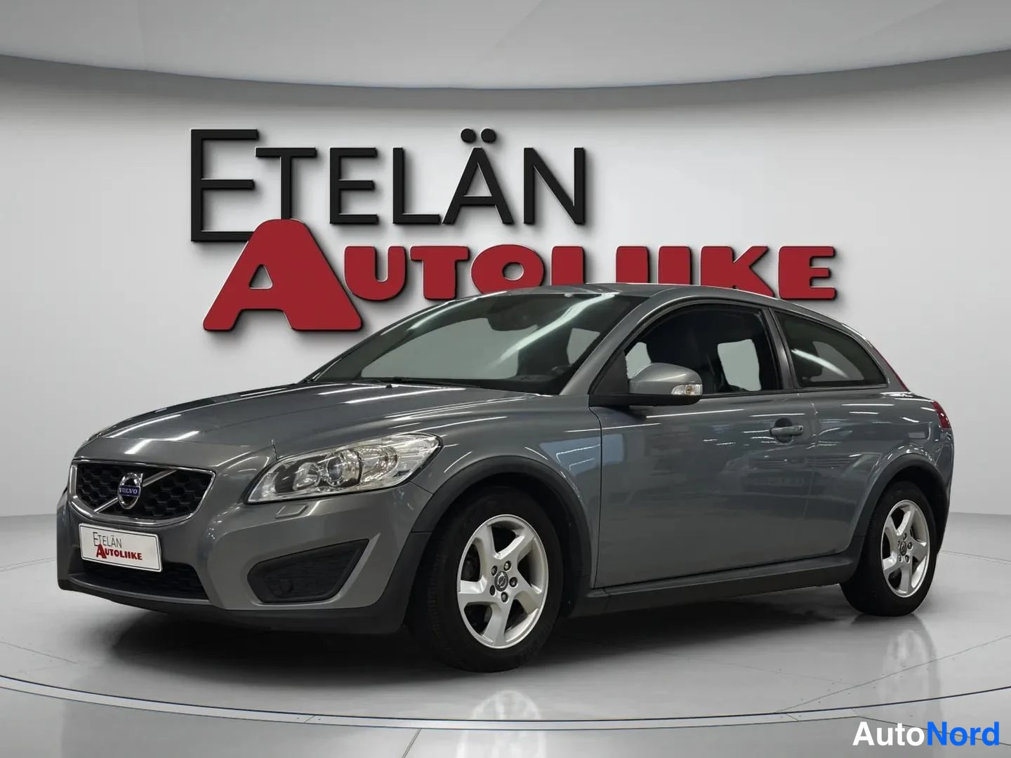 Volvo C30 2010