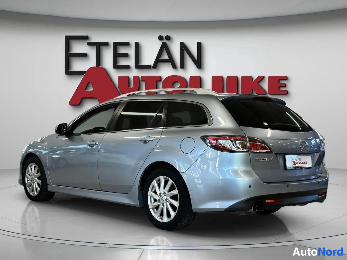 Sininen Mazda 6 2012, takaviisto, kuva 12