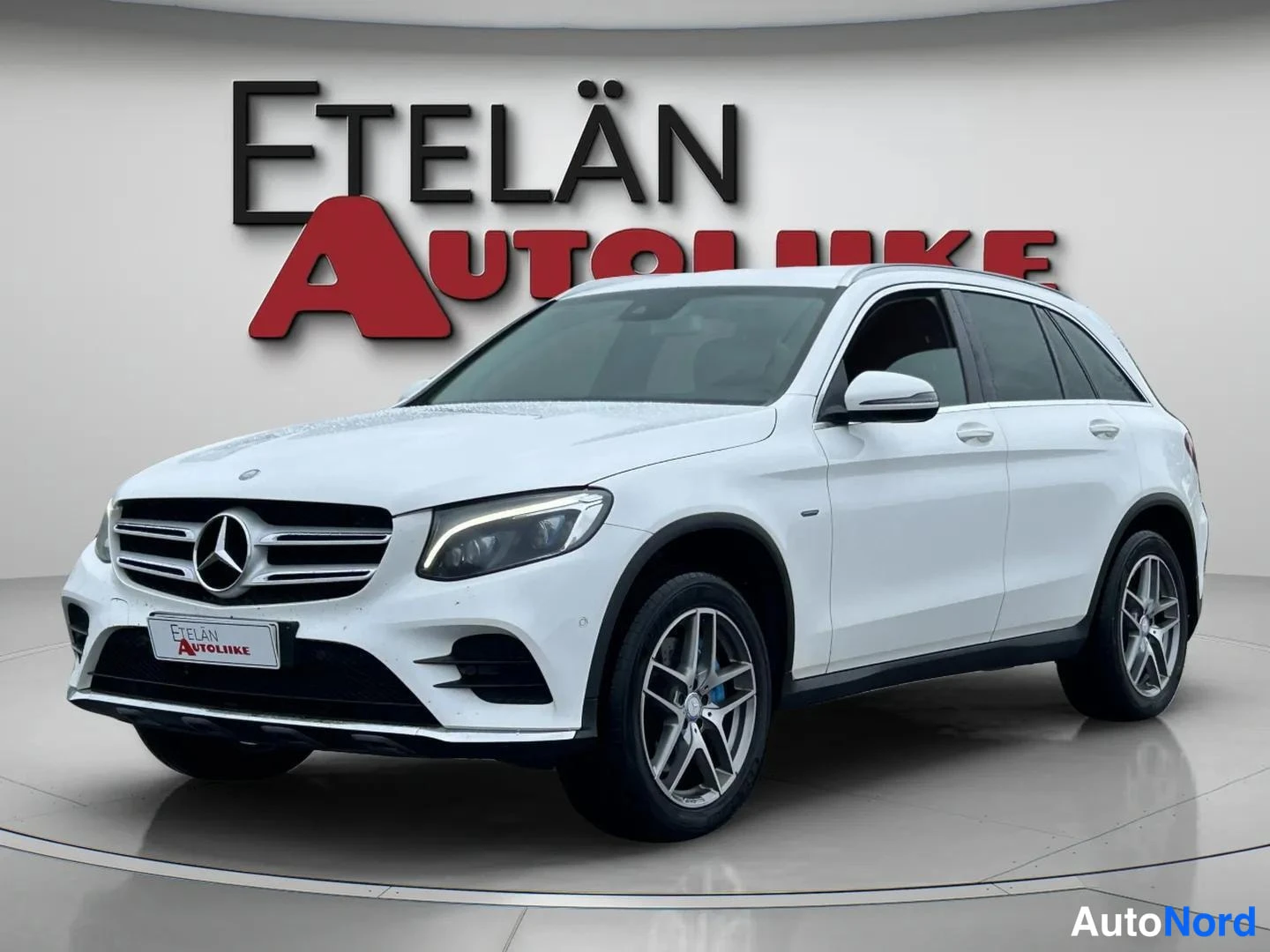 Mercedes-Benz GLC 2016