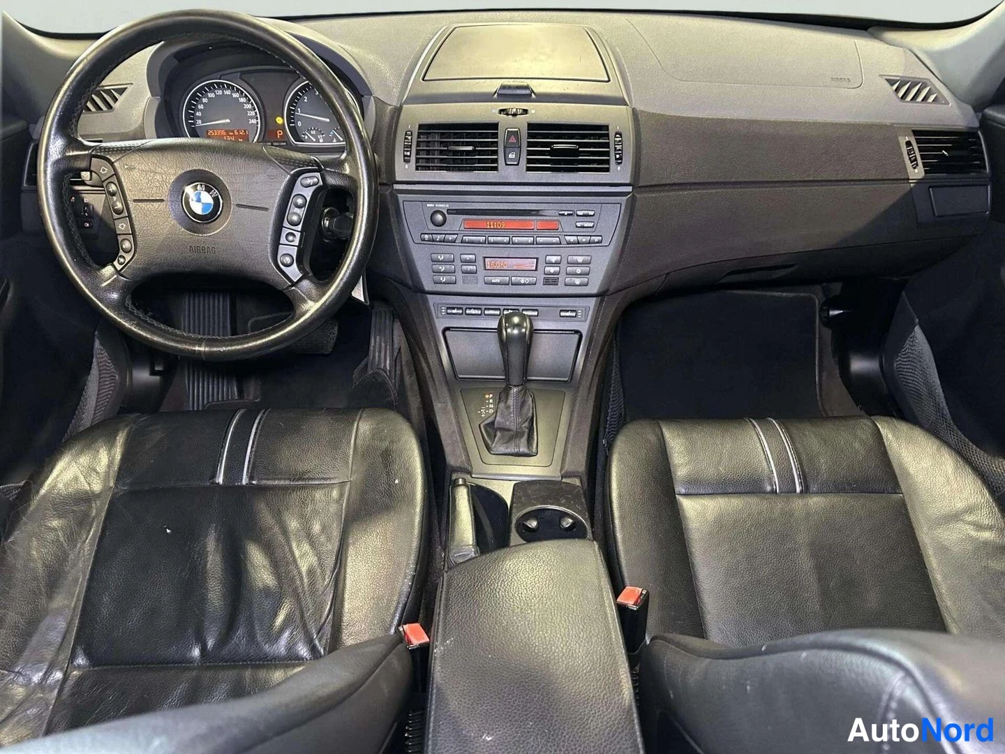 Harmaa BMW X3 2004, kuva 16