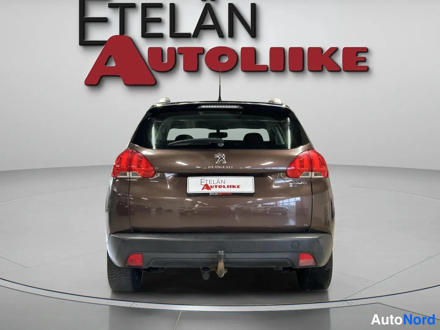 Ruskea Peugeot 2008 2013, takaa, kuva 8