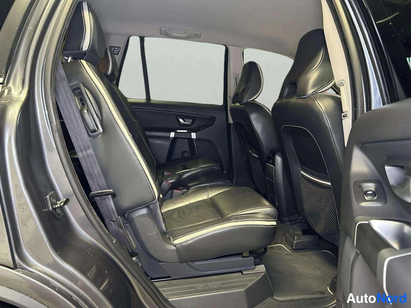 Grey Volvo XC90 2007, side, photo 10