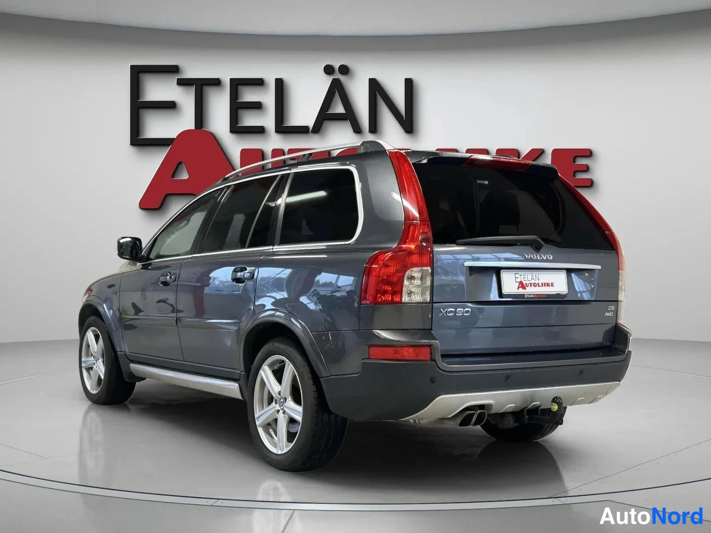 Grey Volvo XC90 2007, rear three-quarter, photo 13