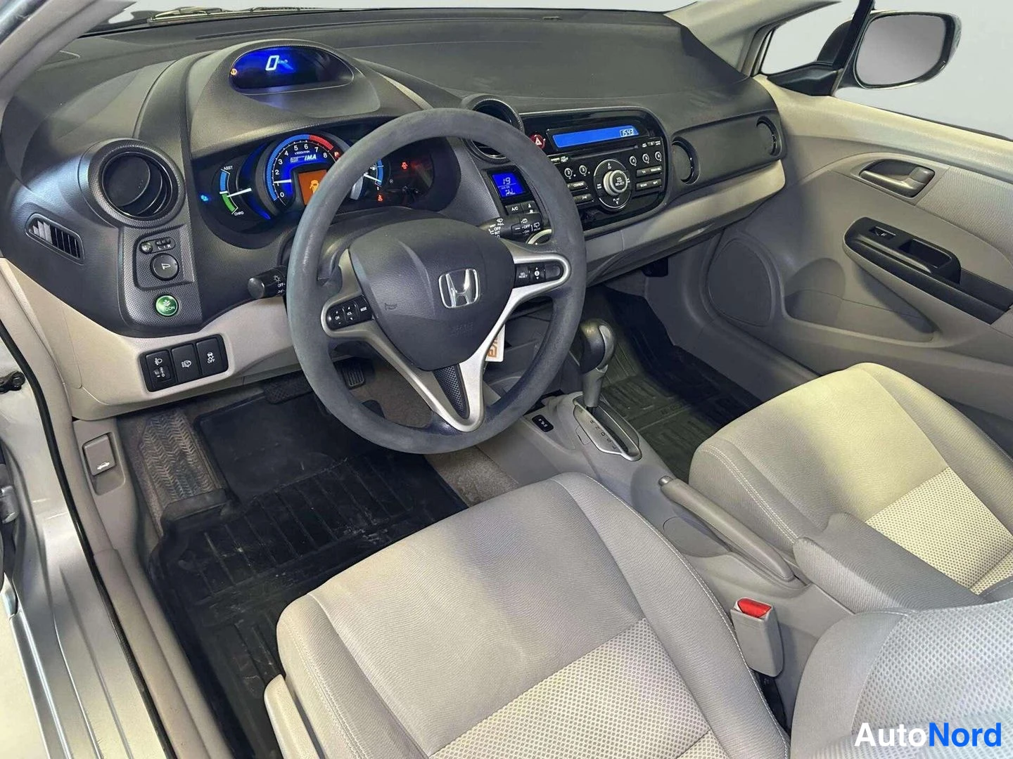 Harmaa Honda Insight 2010, kuva 12