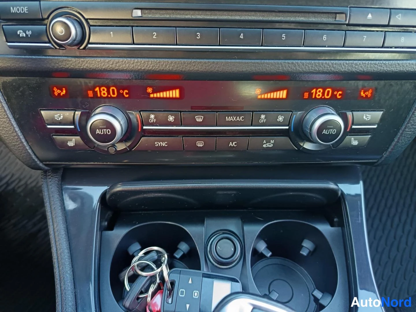 Harmaa BMW 520 2014, yksityiskohta, kuva 10