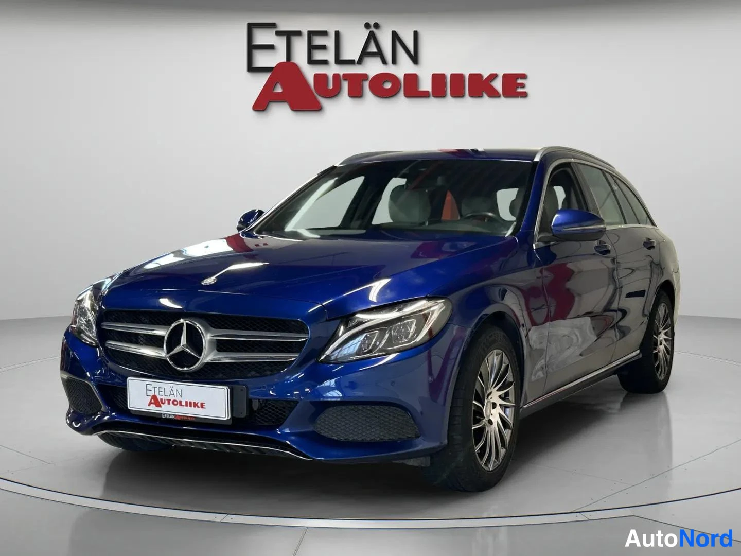 Mercedes-Benz C 2015