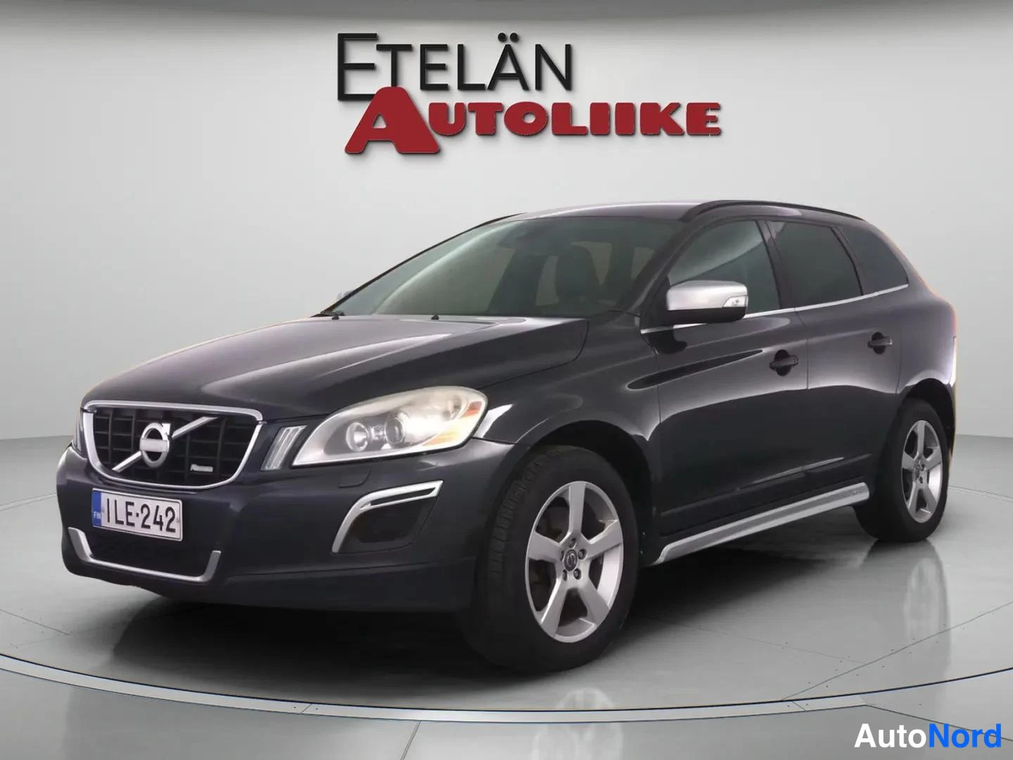 Volvo XC60 D5 AWD R-Design 2013