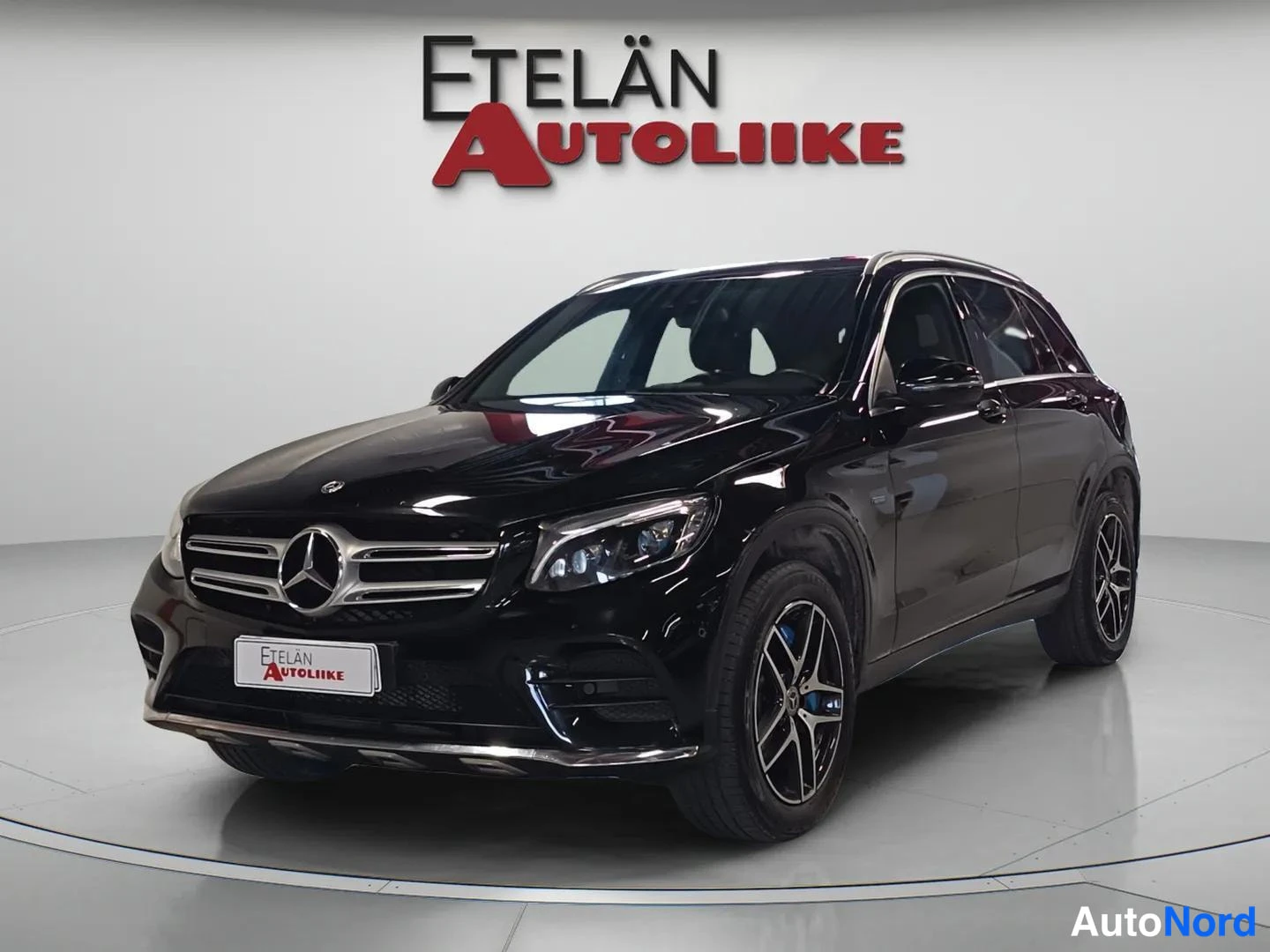 Mercedes-Benz GLC AMG-paketit 2017