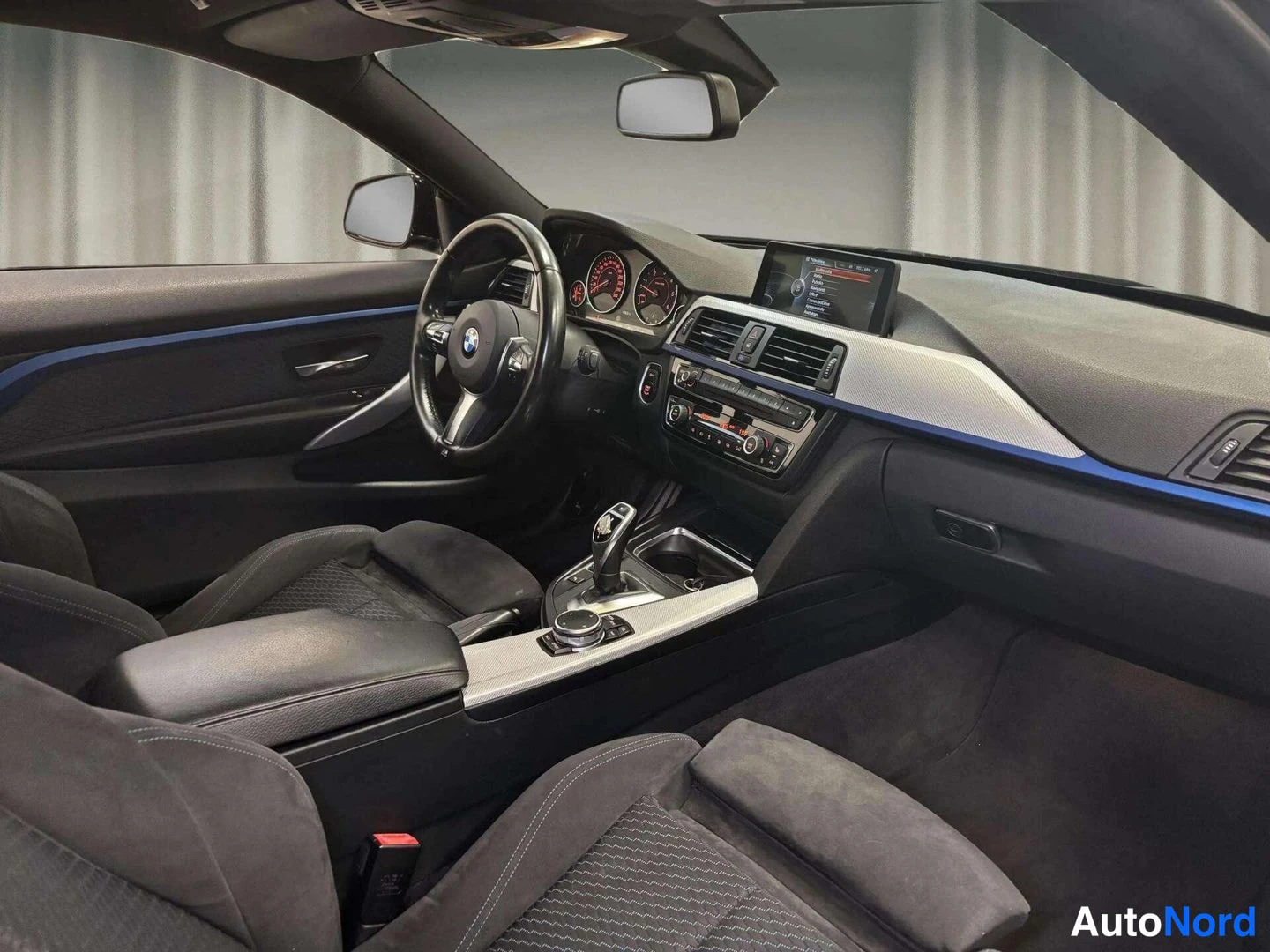 Harmaa BMW 435d xDrive 2015, ohjaamo, kuva 15