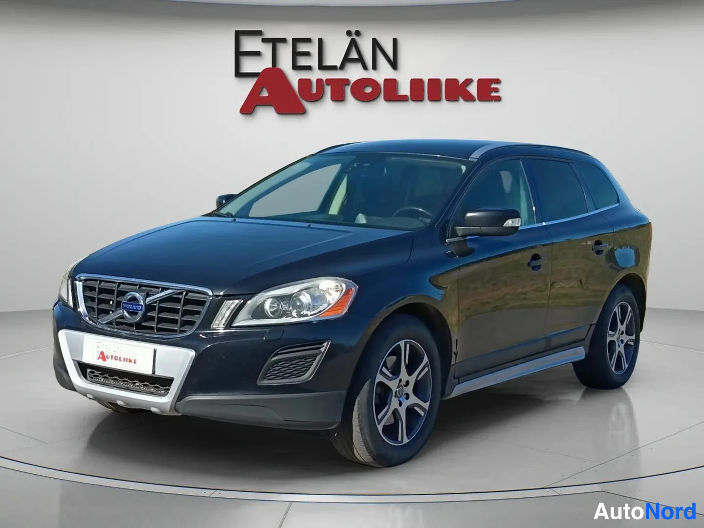 Volvo XC60, 2011