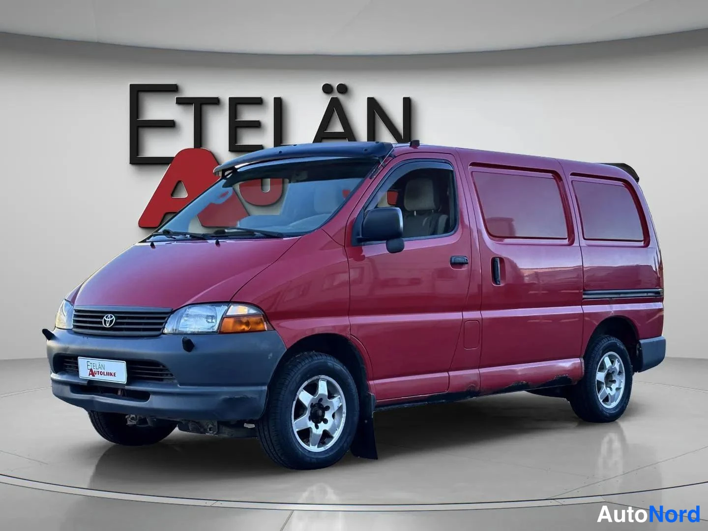 Toyota Hiace 2005