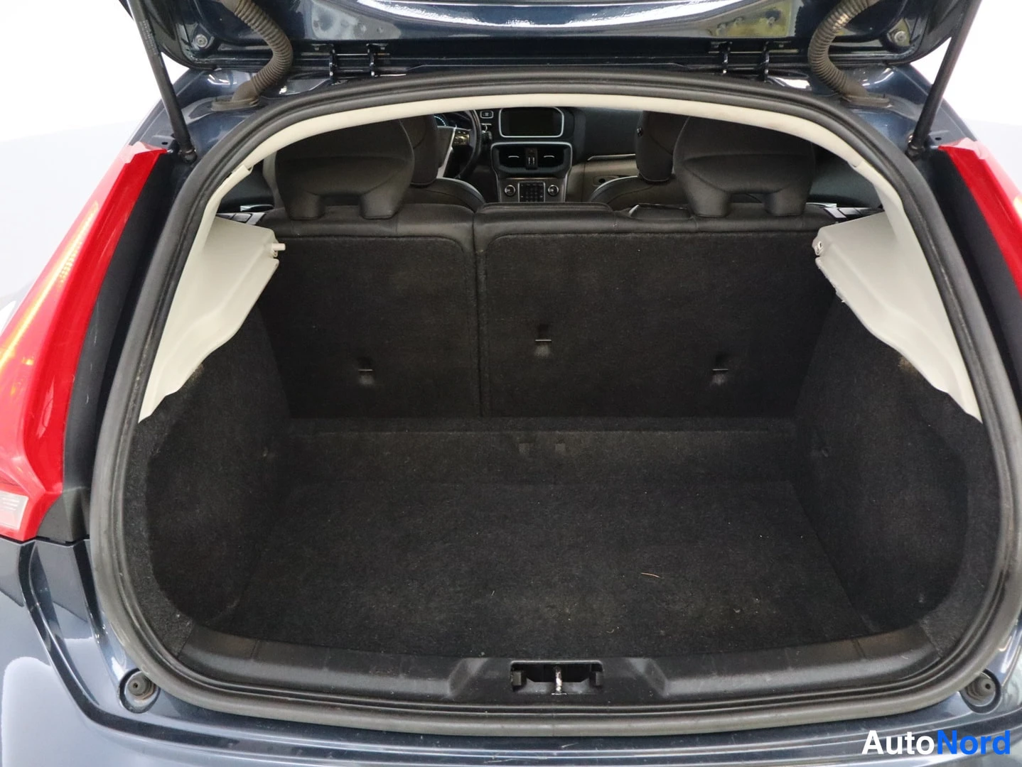 Volvo V40 Cross Country 2013, ulkokuva 12 – Lappeenranta