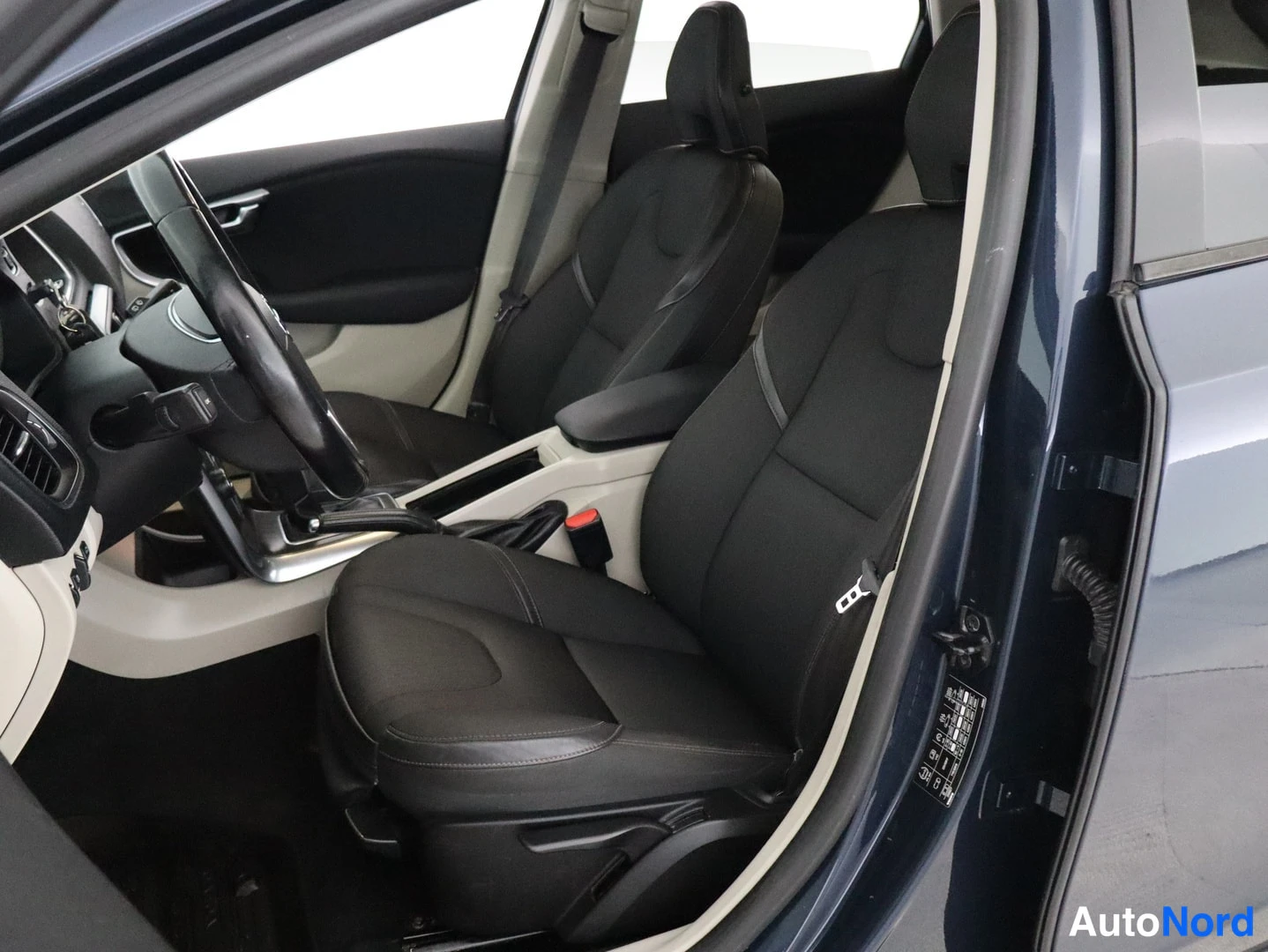 Volvo V40 Cross Country 2013, ulkokuva 10 – Lappeenranta