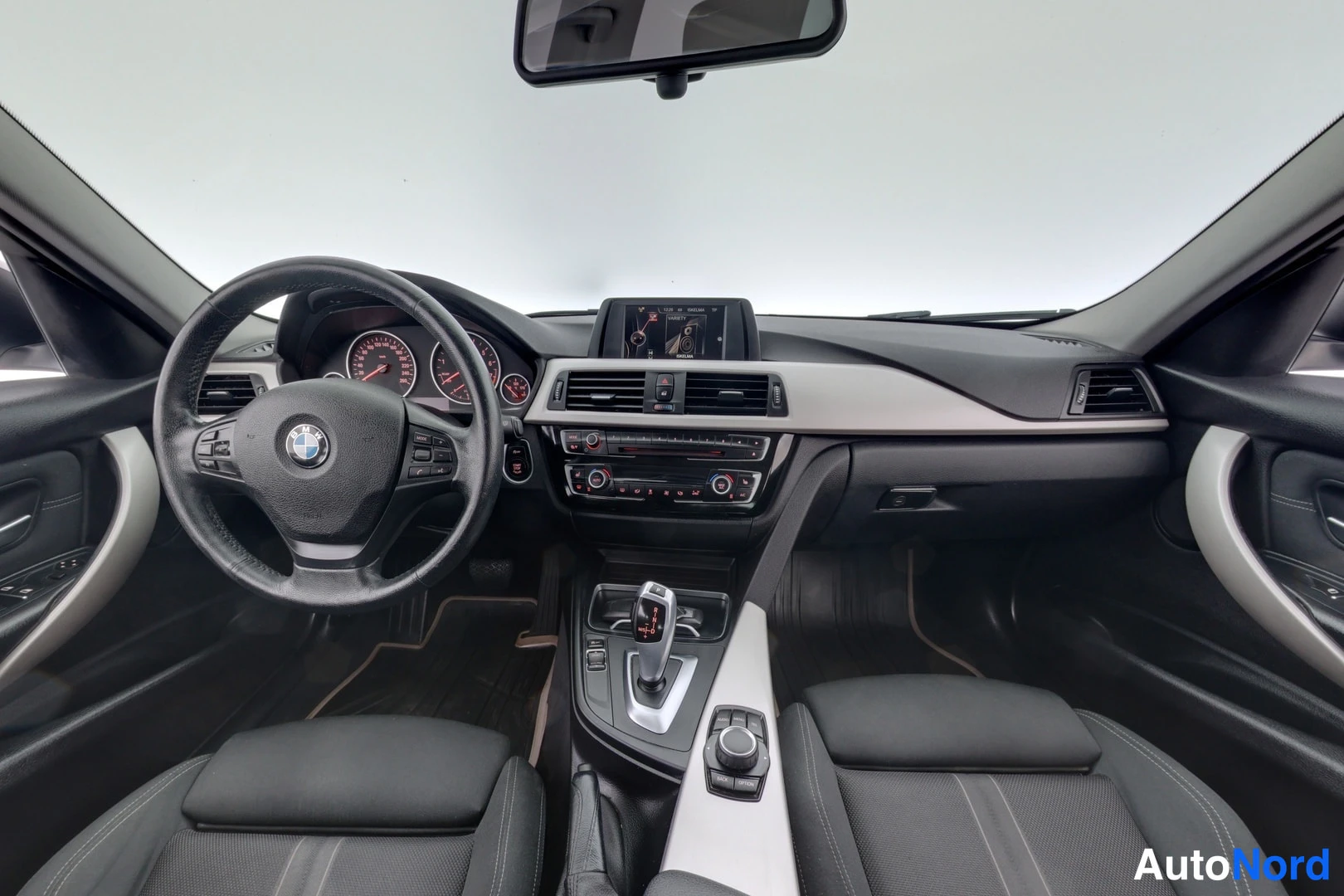 BMW 320i xDrive 2016, ulkokuva 7 – Lappeenranta