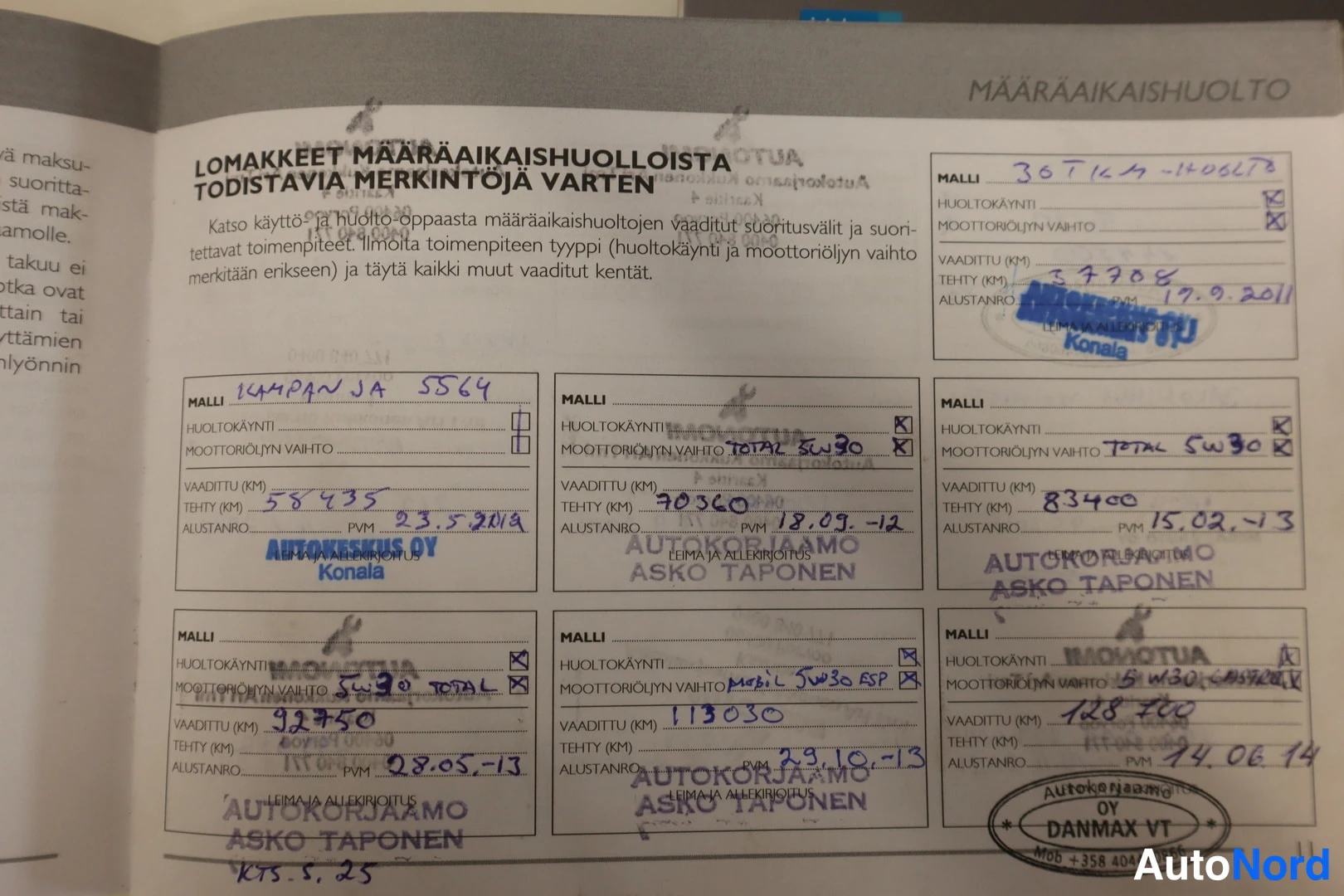 Muu: Huoltokirjan MÄÄRÄAIKAISHUOLTO-sivu täytetyillä huoltomerkinöillä