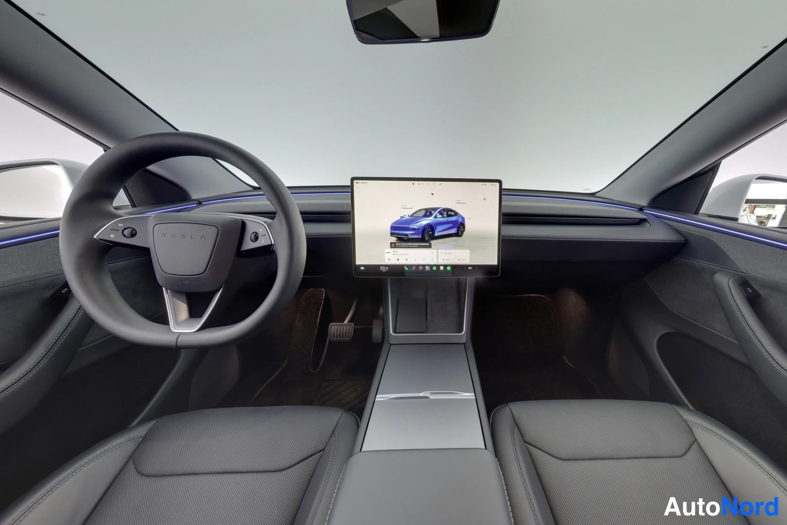 Valkoinen Tesla Model Y 2025, ulkokuva 7 – Lappeenranta