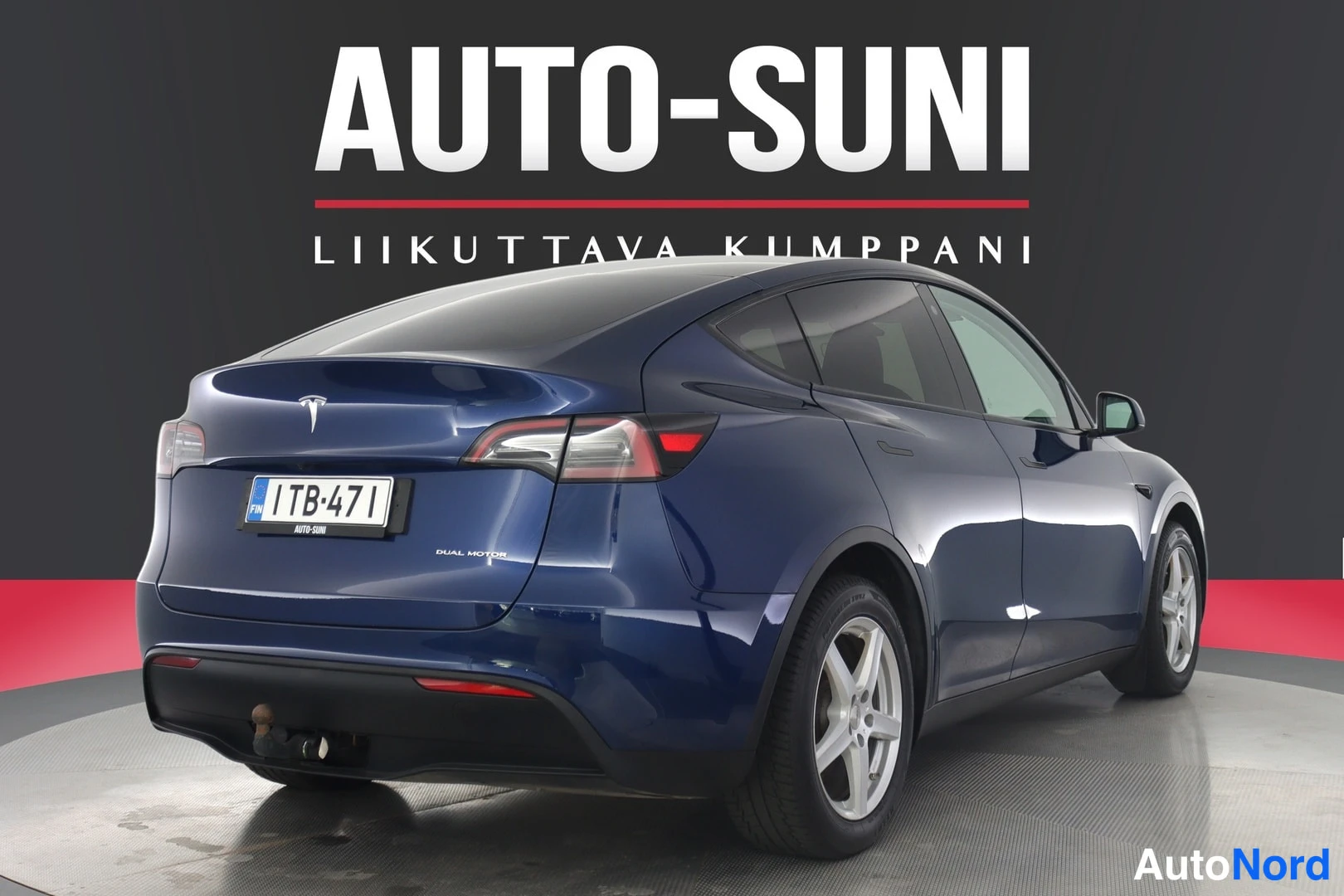 Sininen Tesla Model Y 2023, ulkokuva 3 – Lappeenranta