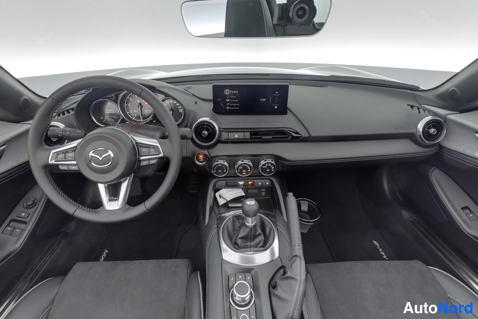 Muu: MUL Mazda MX-5 1.5 Skyactiv-G Exclusive-line 2016