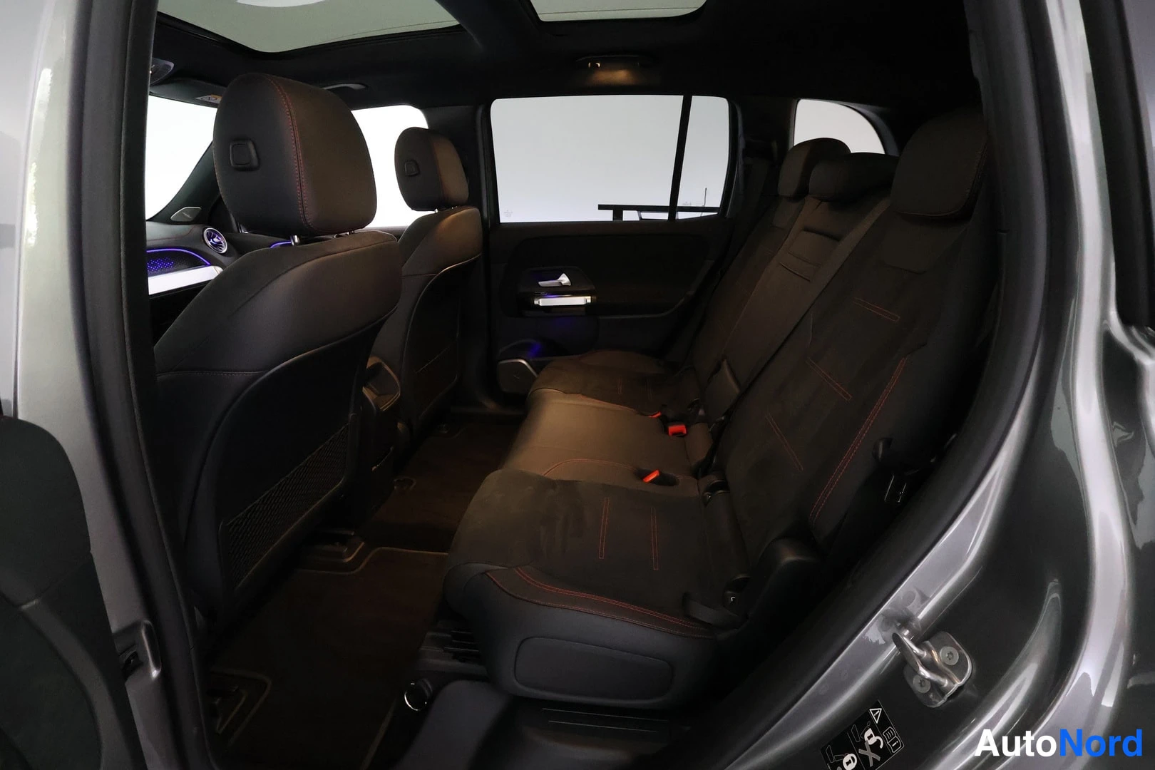 Harmaa Mercedes-Benz EQB 2025, ulkokuva 11 – Lappeenranta